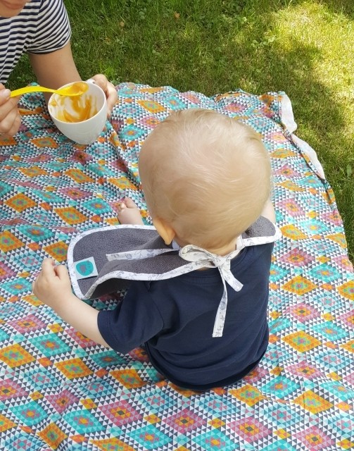 Pink no more Śliniak Gigant 2 szt. Biały/Grafitowy