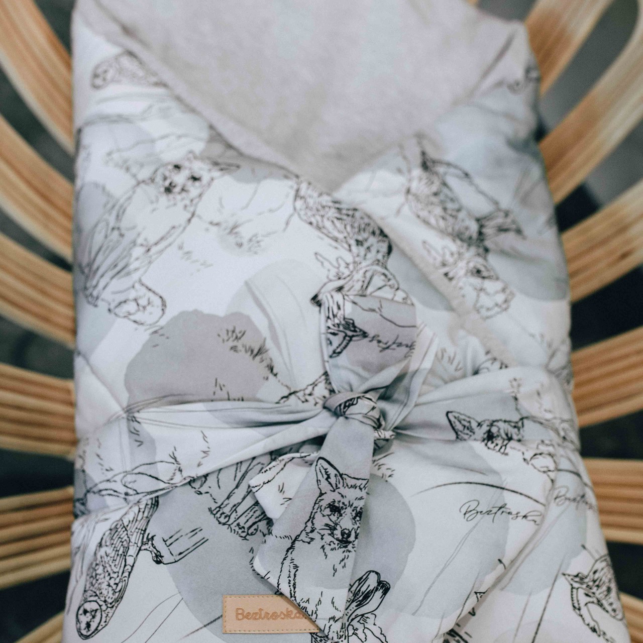 Beztroska Rożek bawełniany welurowy Róże 0+