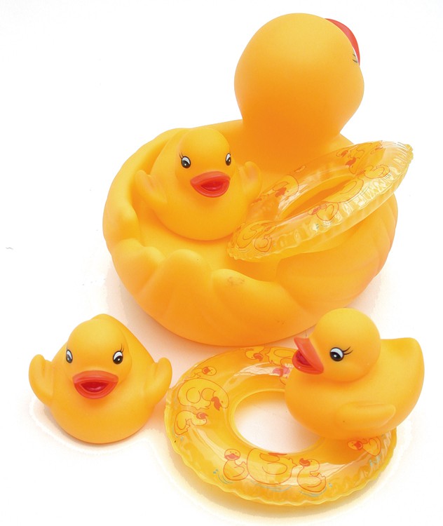 Zestaw do kąpieli - rodzina kaczek 4 szt. 3+