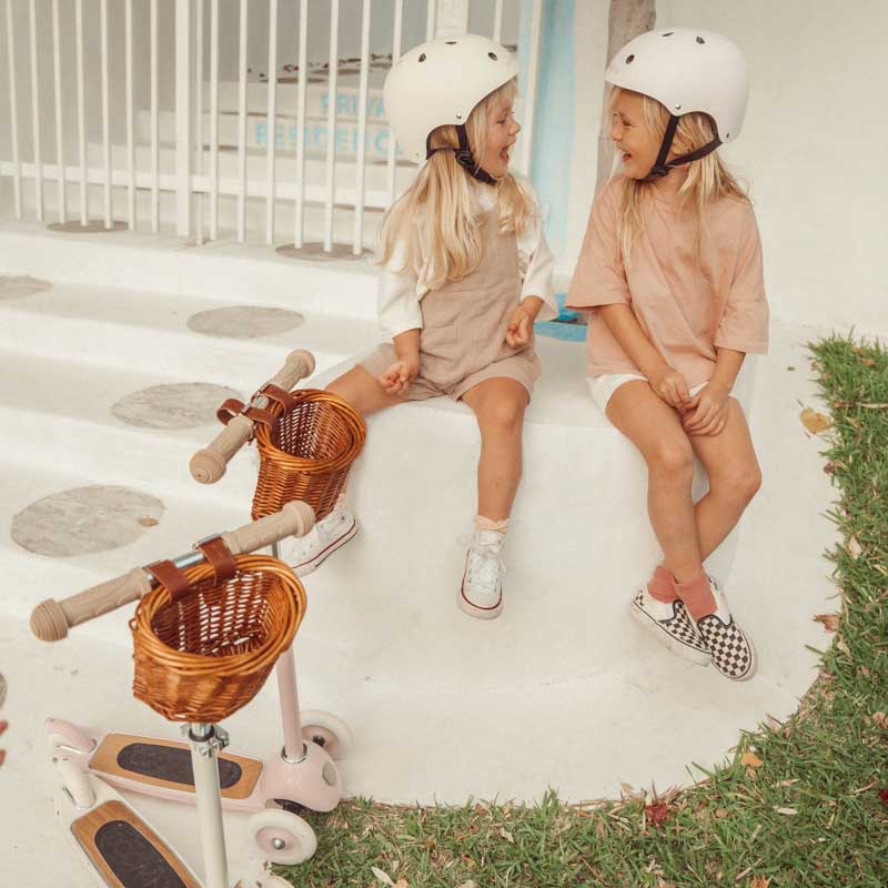 Banwood, dziecięcy kask rowerowy white