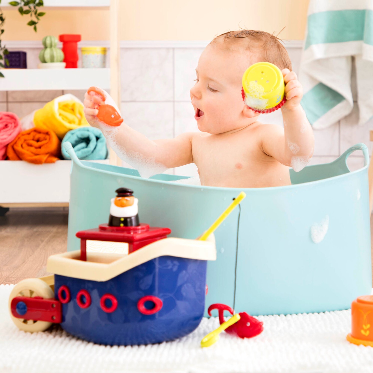 Btoys Statek z akcesoriami do kąpieli 6m+ | Zestaw 12 zabawek