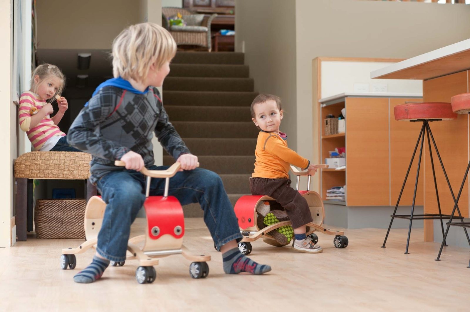 Wishbone Jeździk FLIP 1-5 lat - Drewniany