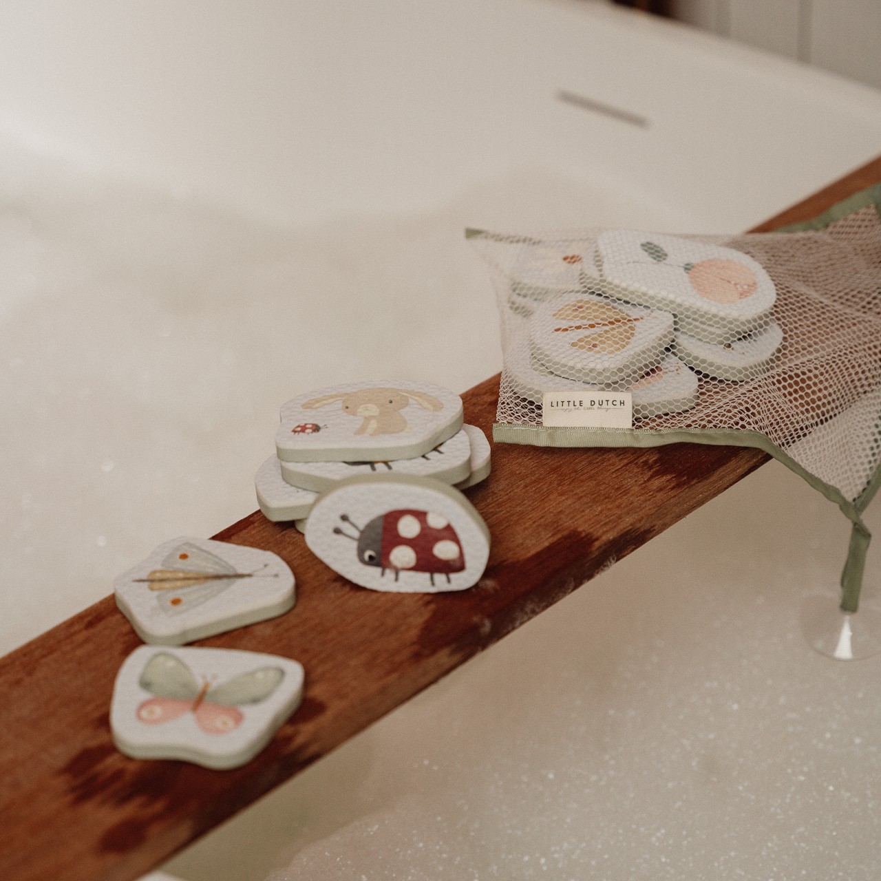 Little Dutch, Puzzle piankowe do kąpieli Flowers & Butterflies