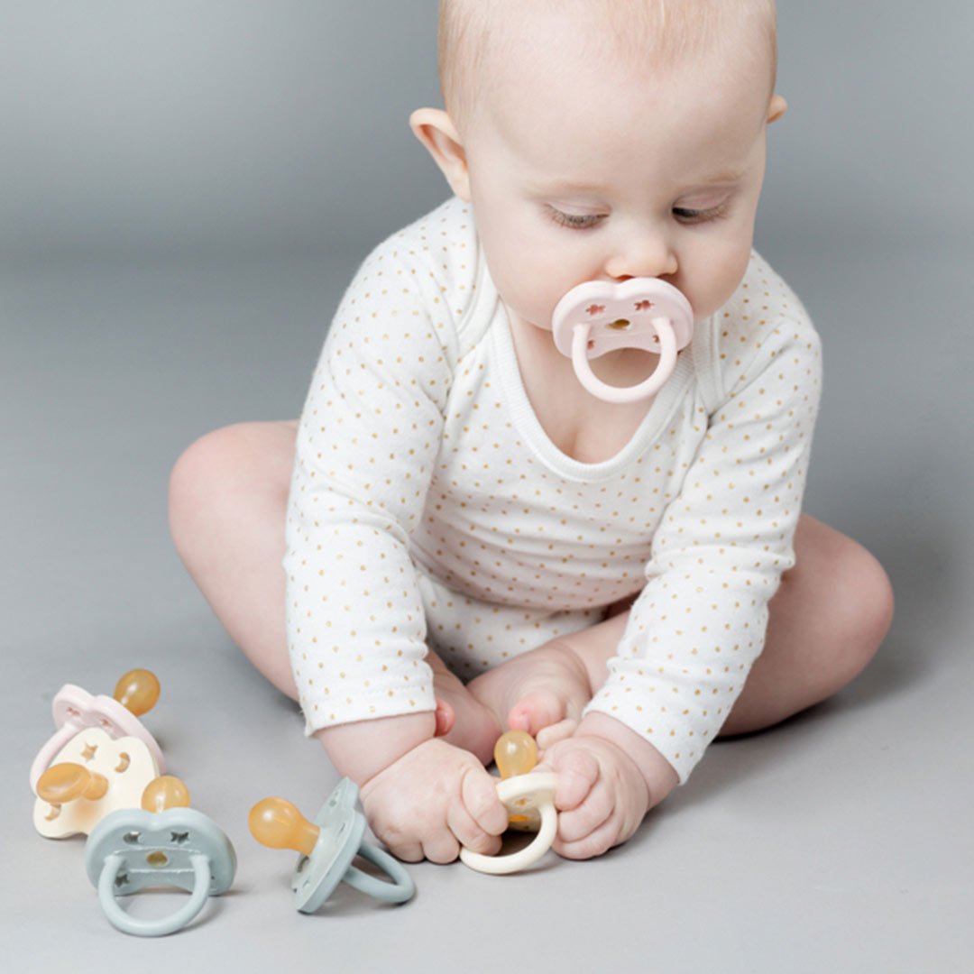 Hevea Okrągły smoczek kauczukowy Mellow Mint 0-3 msc