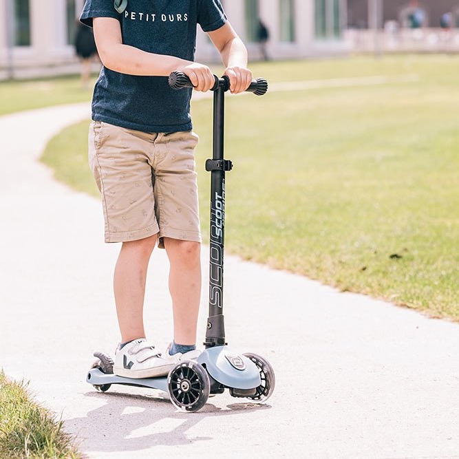 Scootandride Highwaykick 3 LED Hulajnoga 3+ Steel