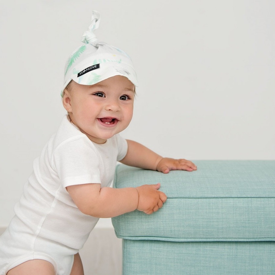 Lullalove Chustka z Daszkiem Rose Garden 0-6m