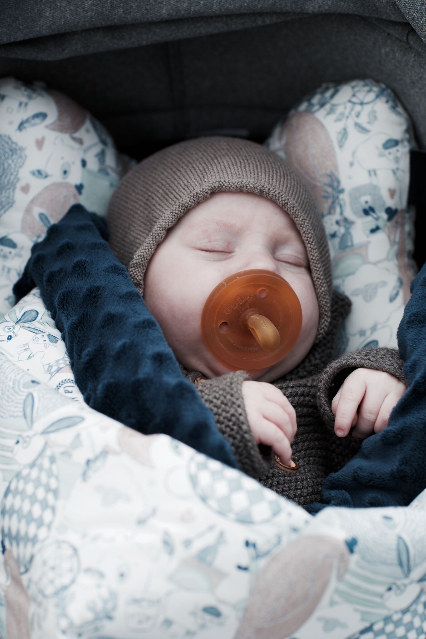 La Millou, Poduszka Angel's Wings - La Millou Family- Navy