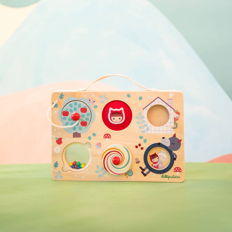 Lilliputiens, Drewniana tablica manipulacyjna walizka Czerwony kapturek